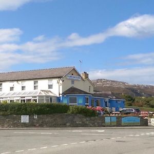 Boathouse Hotel